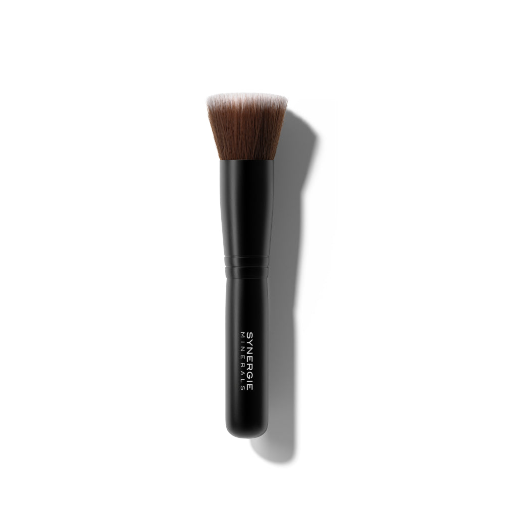 Airbrush (MineralWhip foundation brush)